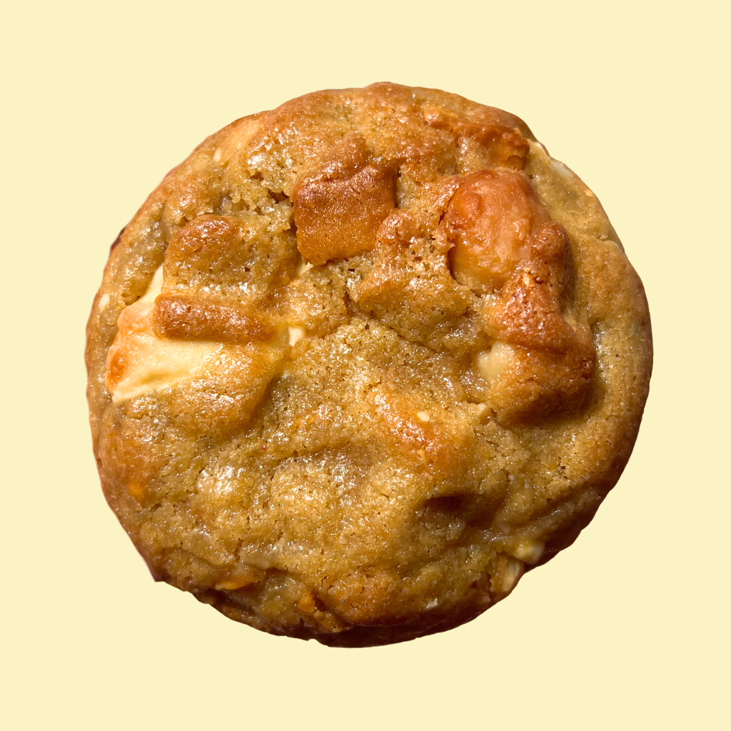 Caramelised White Chocolate Macadamia Brown Butter Cookie